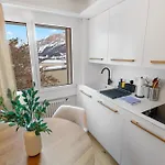 Elegant A Proximite Des Pistes Et Des Bains